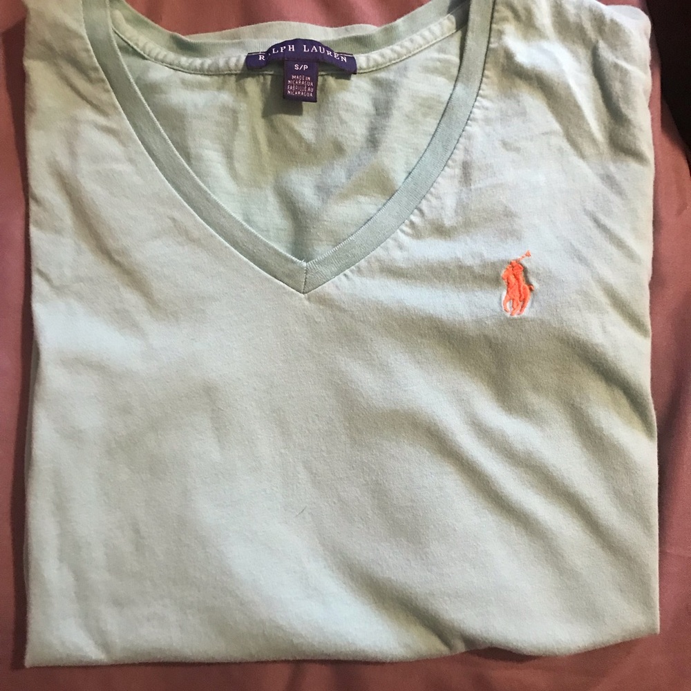 V-neck polo short